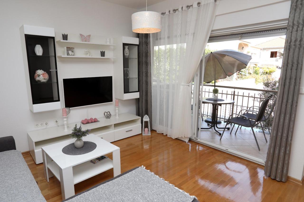 Apartmani Kolak Trogir Exterior foto