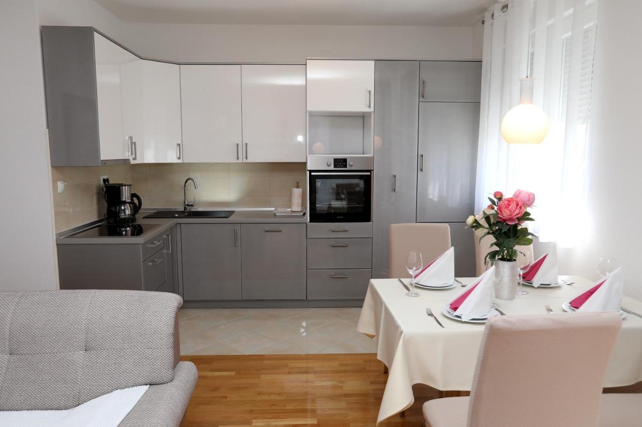 Apartmani Kolak Trogir Exterior foto