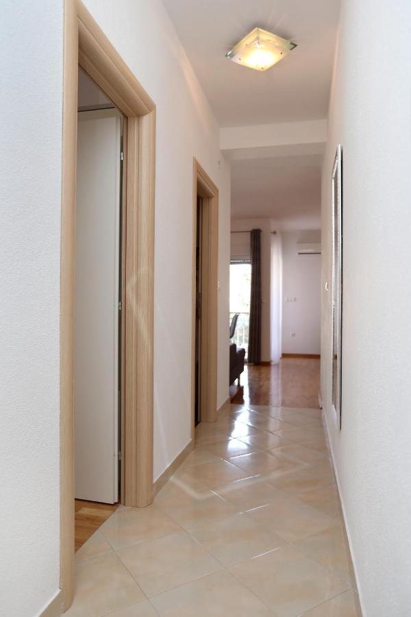 Apartmani Kolak Trogir Exterior foto