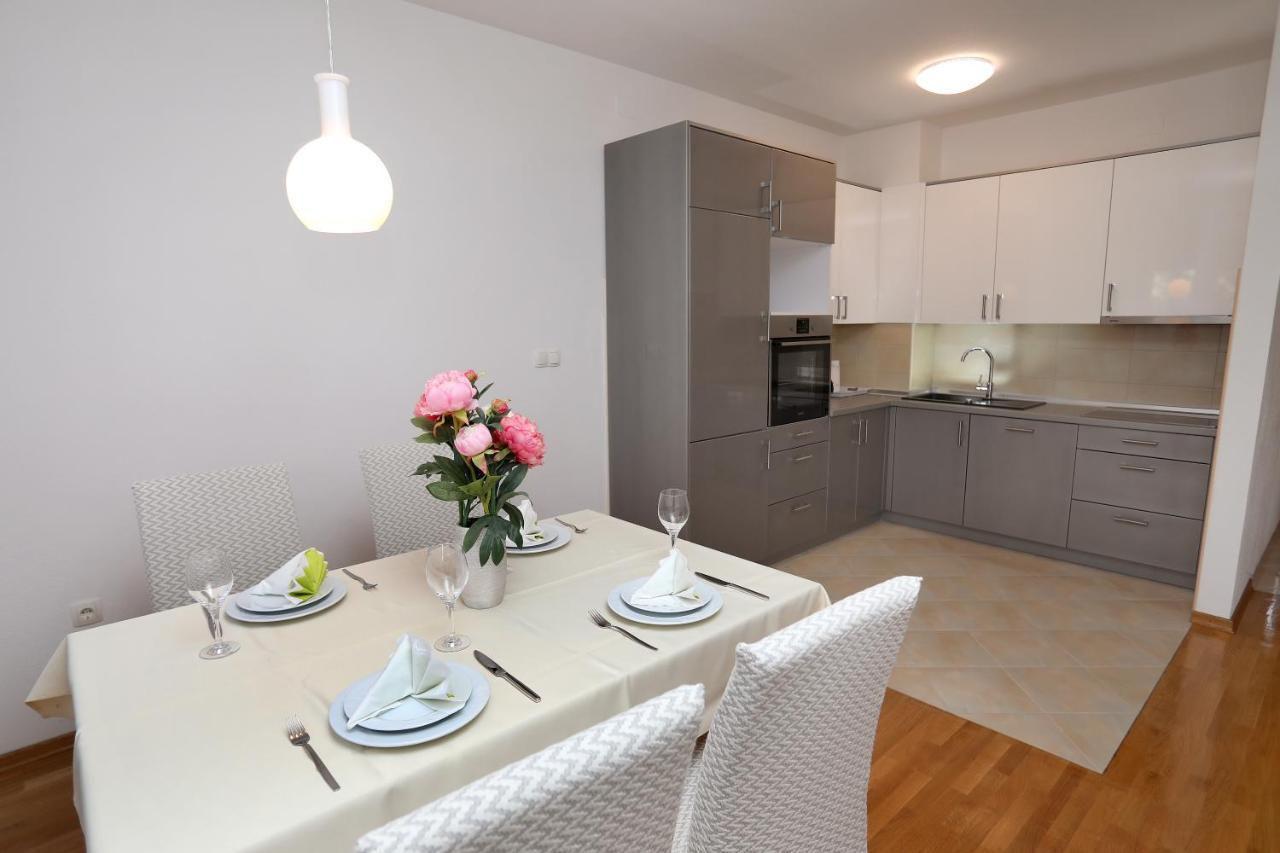 Apartmani Kolak Trogir Exterior foto